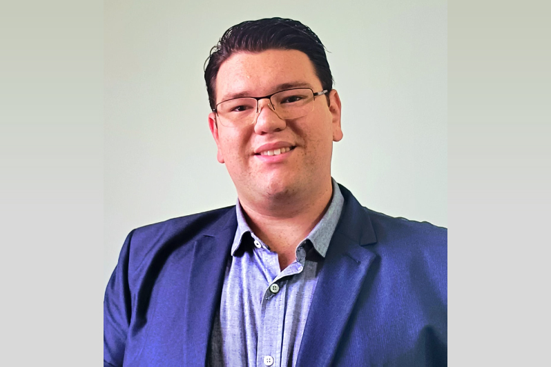 Aluno da Dehoniana se apresenta em Seminário de Pesquisa em Linguística Aplicada